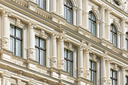 LIVING IN THE LEGENDARY TRENDY DISTRICT - REGENT 56
