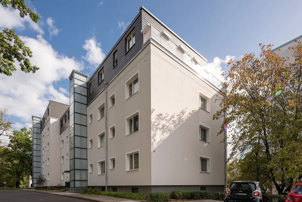 BUY AN APARTMENT IN THE GREEN DISTRICT OF DAHLEM - ZEHLENDORF